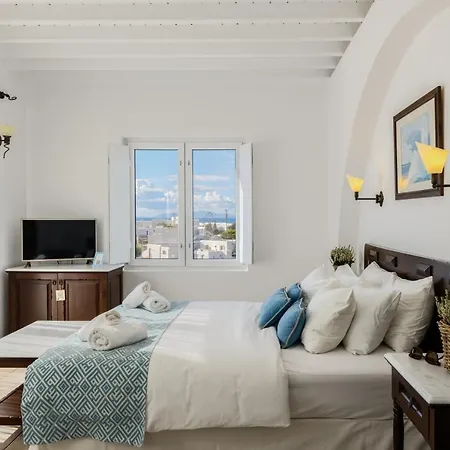 Pelican Bay 4*